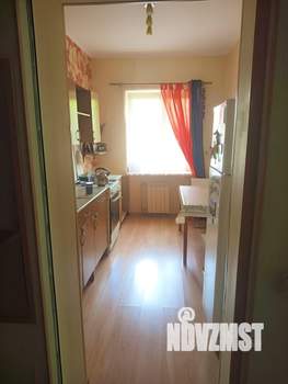 2-к квартира, вторичка, 44м2, 1/4 этаж