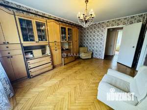 3-к квартира, вторичка, 59м2, 3/5 этаж