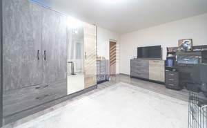 2-к квартира, вторичка, 93м2, 1/10 этаж