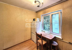 2-к квартира, вторичка, 41м2, 1/5 этаж