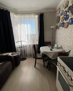 2-к квартира, вторичка, 55м2, 10/17 этаж