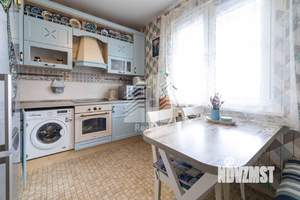 2-к квартира, вторичка, 54м2, 1/15 этаж