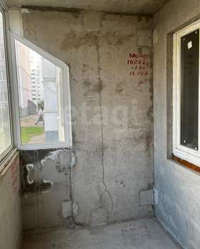 2-к квартира, вторичка, 64м2, 1/17 этаж