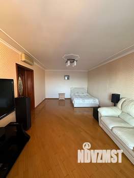 5-к квартира, вторичка, 215м2, 8/10 этаж