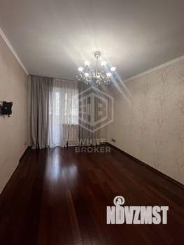 3-к квартира, вторичка, 90м2, 2/10 этаж