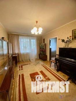 3-к квартира, вторичка, 58м2, 3/5 этаж