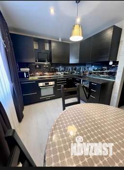 3-к квартира, вторичка, 83м2, 10/18 этаж