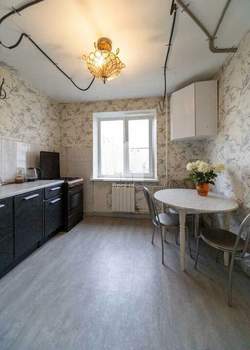 2-к квартира, вторичка, 50м2, 10/10 этаж