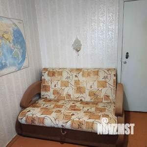 2-к квартира, вторичка, 42м2, 9/9 этаж