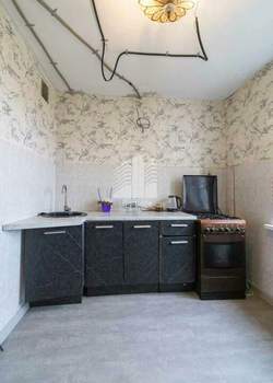 2-к квартира, вторичка, 50м2, 10/10 этаж