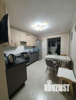 2-к квартира, вторичка, 58м2, 7/17 этаж