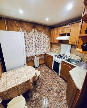 3-к квартира, вторичка, 58м2, 4/4 этаж