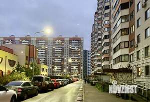 2-к квартира, вторичка, 58м2, 11/17 этаж