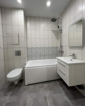 3-к квартира, вторичка, 72м2, 2/17 этаж
