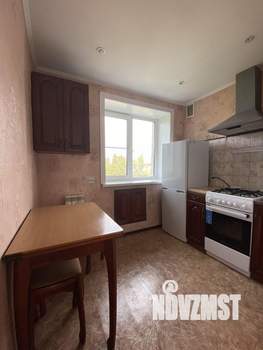 3-к квартира, вторичка, 63м2, 5/5 этаж