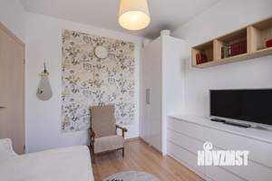 2-к квартира, вторичка, 56м2, 1/3 этаж