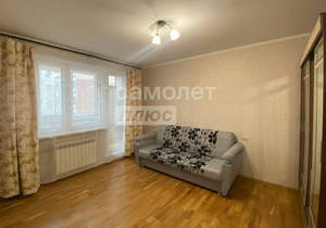 2-к квартира, вторичка, 60м2, 10/17 этаж