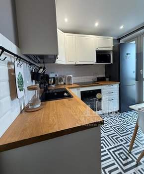 2-к квартира, вторичка, 57м2, 4/19 этаж