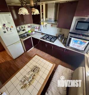 3-к квартира, вторичка, 65м2, 1/10 этаж