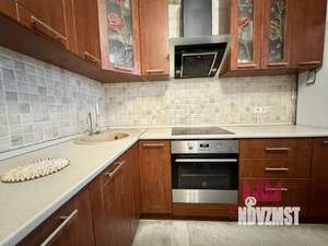 2-к квартира, вторичка, 72м2, 9/12 этаж