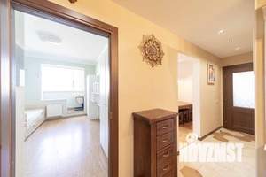 2-к квартира, вторичка, 57м2, 14/17 этаж