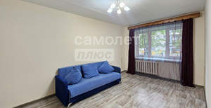 2-к квартира, вторичка, 42м2, 1/5 этаж