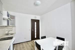 2-к квартира, вторичка, 65м2, 10/16 этаж