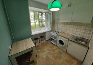 2-к квартира, вторичка, 43м2, 1/5 этаж
