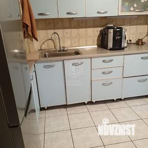 2-к квартира, вторичка, 69м2, 1/10 этаж