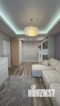 2-к квартира, вторичка, 57м2, 8/17 этаж