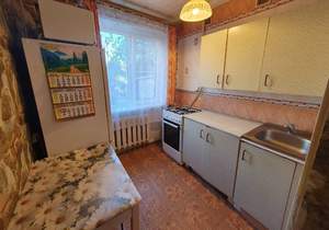 2-к квартира, вторичка, 42м2, 1/5 этаж
