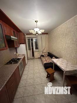 2-к квартира, вторичка, 63м2, 10/10 этаж