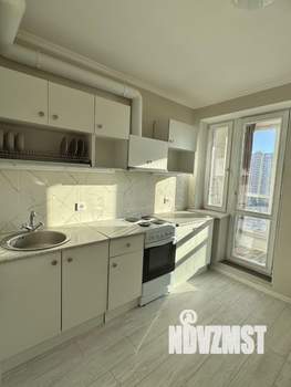 1-к квартира, вторичка, 37м2, 8/17 этаж