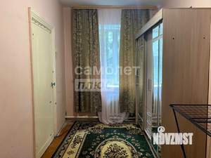 2-к квартира, вторичка, 44м2, 1/4 этаж