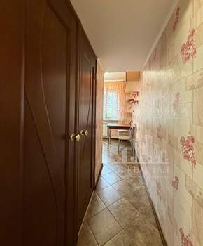 3-к квартира, вторичка, 49м2, 3/5 этаж
