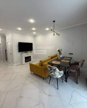 5-к квартира, вторичка, 145м2, 3/3 этаж