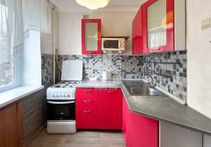 2-к квартира, вторичка, 47м2, 3/5 этаж