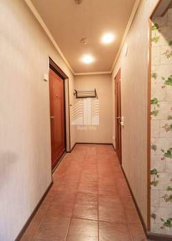 1-к квартира, вторичка, 28м2, 5/5 этаж