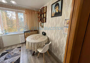 2-к квартира, вторичка, 49м2, 4/10 этаж