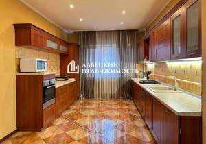 3-к квартира, вторичка, 110м2, 2/9 этаж