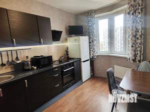 1-к квартира, вторичка, 38м2, 8/17 этаж