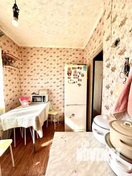 2-к квартира, вторичка, 42м2, 2/3 этаж