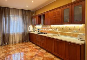3-к квартира, вторичка, 110м2, 2/9 этаж