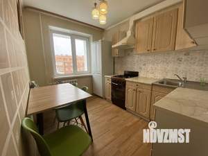 3-к квартира, вторичка, 64м2, 10/10 этаж