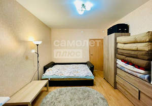 2-к квартира, вторичка, 61м2, 1/3 этаж