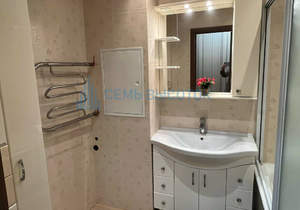 2-к квартира, вторичка, 64м2, 8/10 этаж