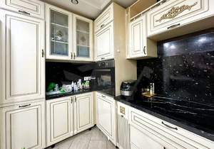 3-к квартира, вторичка, 72м2, 8/17 этаж