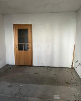 2-к квартира, вторичка, 64м2, 1/17 этаж