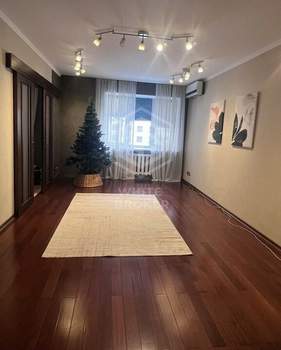 3-к квартира, вторичка, 90м2, 2/10 этаж