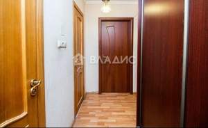3-к квартира, вторичка, 64м2, 1/10 этаж